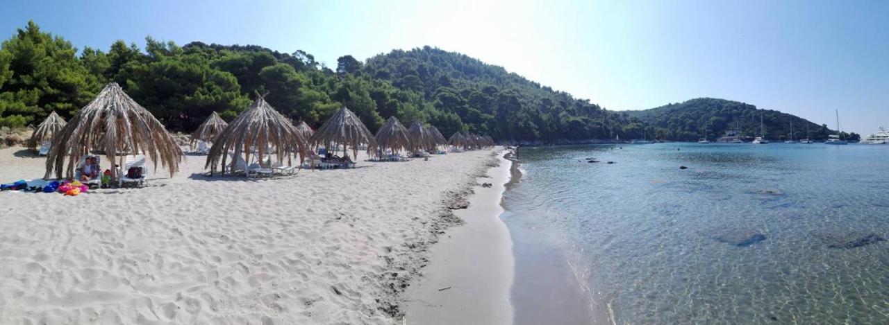 Apartments Feral Saplunara Εξωτερικό φωτογραφία